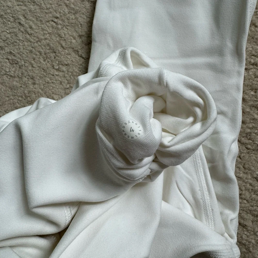 lululemon Align HR pant white - Picture 3 of 3